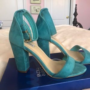 Cape Robbin teal heels
